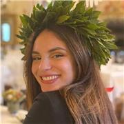 Laureata in lettere moderne, sto per concludere la magistrale di letterature comparate. Ripetizioni di latino/letteratura italiana